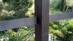 B) Słup szczelinowy  7x7x230 cm 